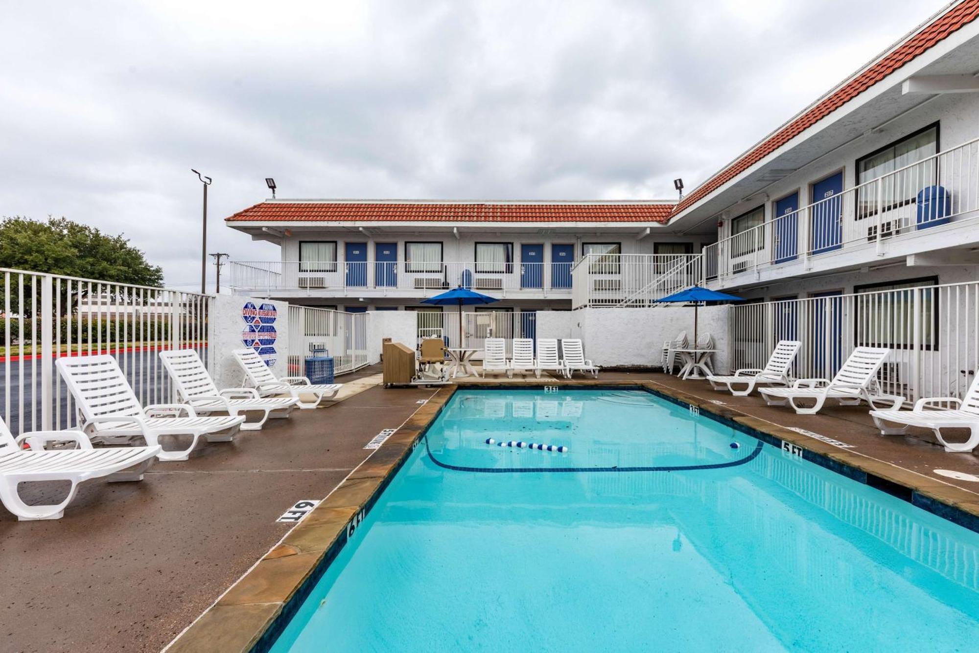 Motel 6-North Richland Hills, Tx Экстерьер фото