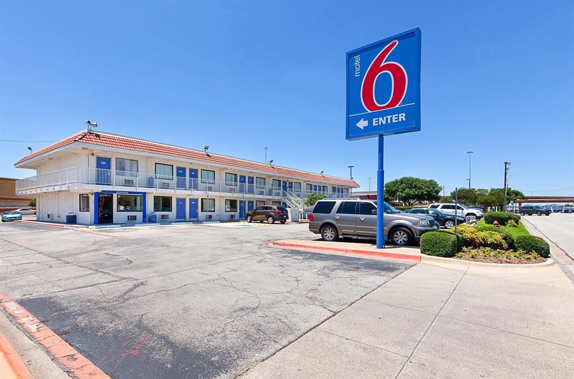 Motel 6-North Richland Hills, Tx Экстерьер фото