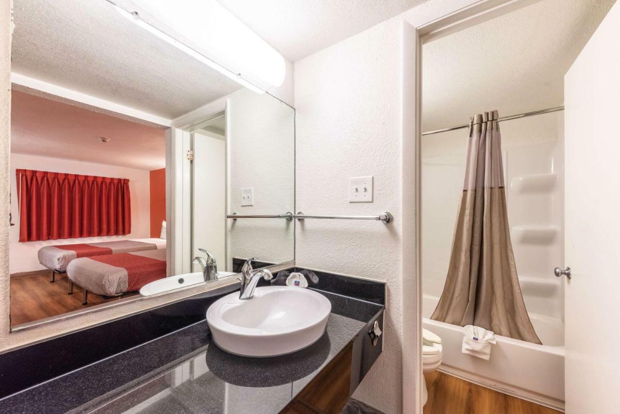 Motel 6-North Richland Hills, Tx Экстерьер фото